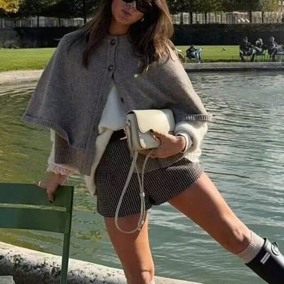 Khaki Casual Women's Buttoned Round Neck Knit Cardigan - Picture 2 of 9